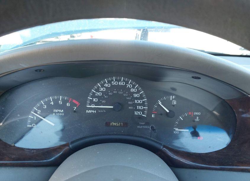 Photo 7 of 2002 Chevrolet Malibu LS (VIN 1G1NE52J92M635488)