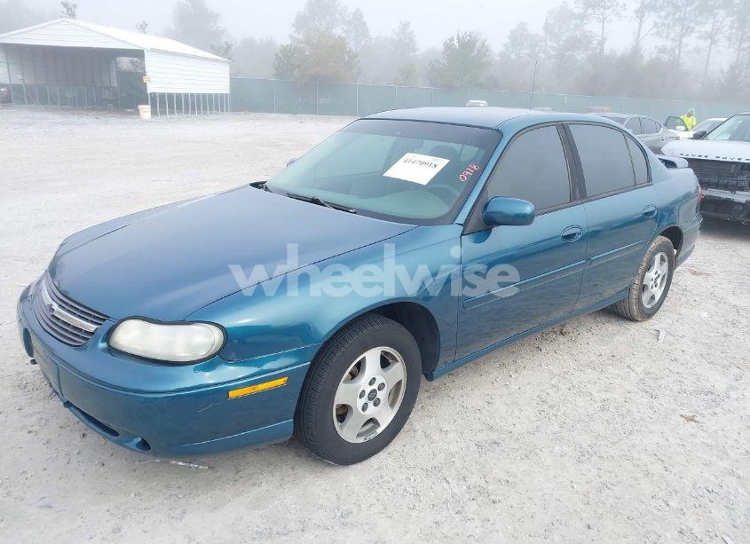 Photo 2 of 2003 Chevrolet Malibu LS (VIN 1G1NE52JX3M704142)