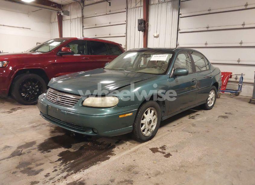 Photo 2 of 1998 Chevrolet Malibu LS (VIN 1G1NE52M6W6104642)