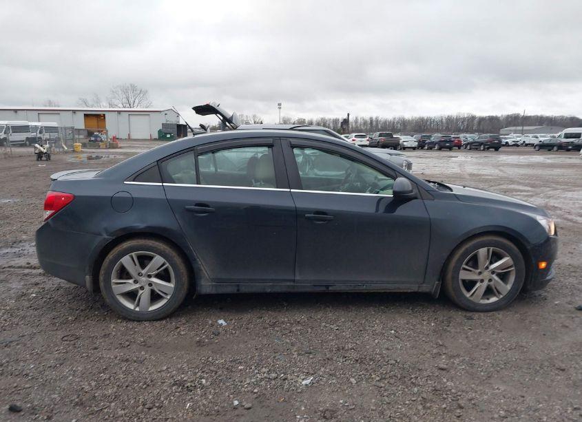 Photo 13 of 2014 Chevrolet Cruze DIESEL (VIN 1G1P75SZ1E7439668)