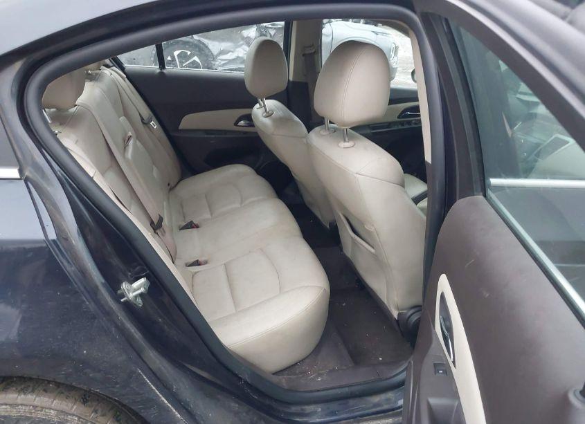 Photo 8 of 2014 Chevrolet Cruze DIESEL (VIN 1G1P75SZ1E7439668)