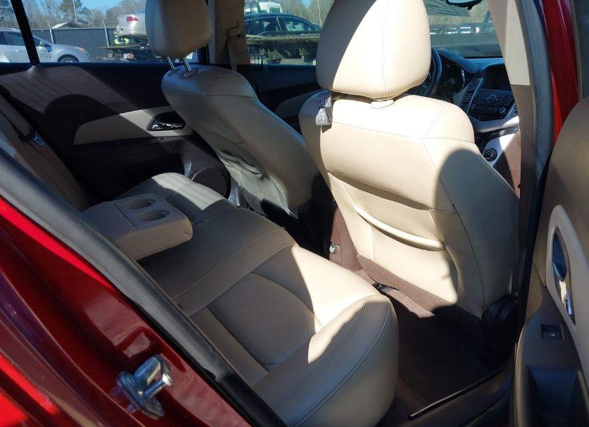 Photo 8 of 2014 Chevrolet Cruze DIESEL (VIN 1G1P75SZ2E7469049)