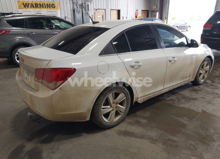 Photo 4 of 2014 Chevrolet Cruze DIESEL (VIN 1G1P75SZ5E7299298)