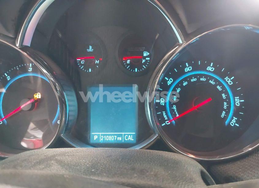 Photo 7 of 2014 Chevrolet Cruze DIESEL (VIN 1G1P75SZ5E7299298)