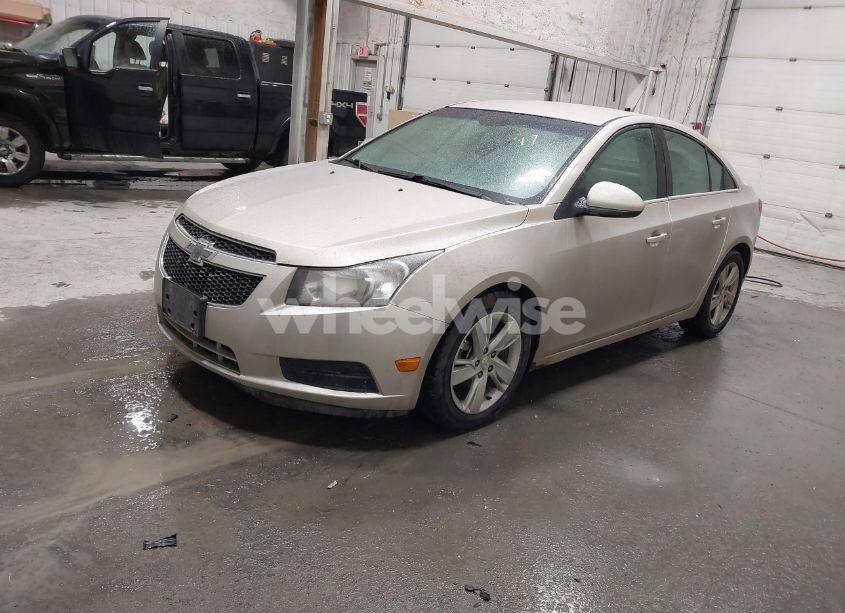 Photo 2 of 2014 Chevrolet Cruze DIESEL (VIN 1G1P75SZ5E7402381)