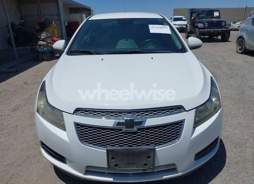 Photo 6 of 2014 Chevrolet Cruze DIESEL (VIN 1G1P75SZ5E7476352)