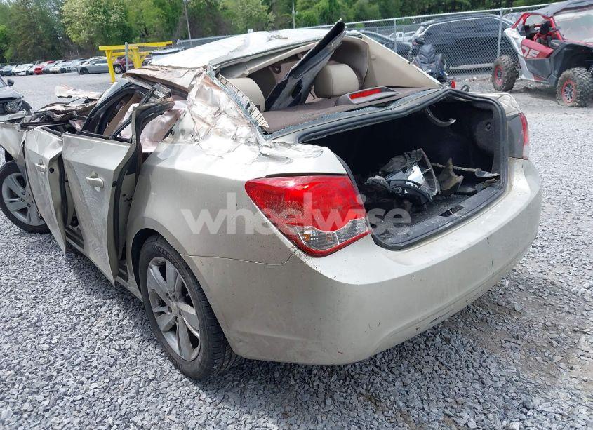 Photo 3 of 2014 Chevrolet Cruze DIESEL (VIN 1G1P75SZ7E7452943)