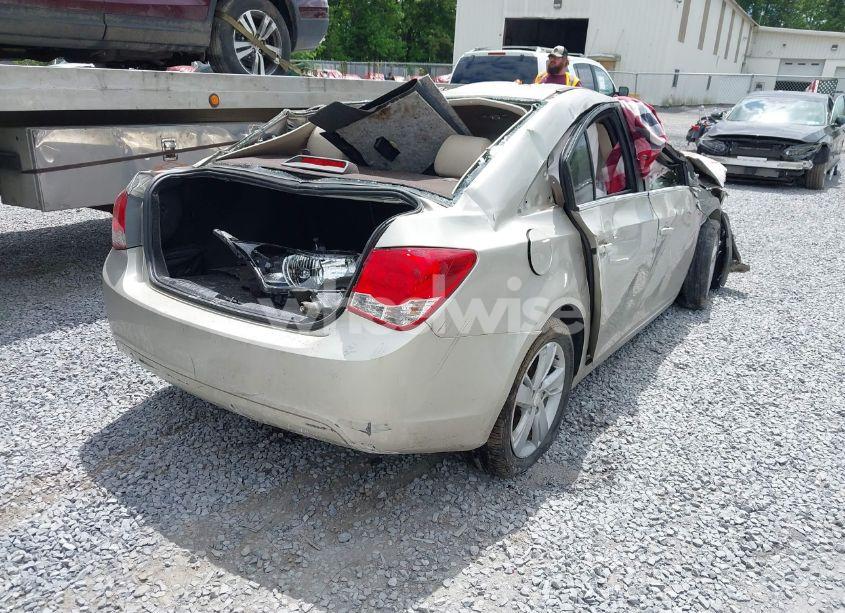 Photo 4 of 2014 Chevrolet Cruze DIESEL (VIN 1G1P75SZ7E7452943)