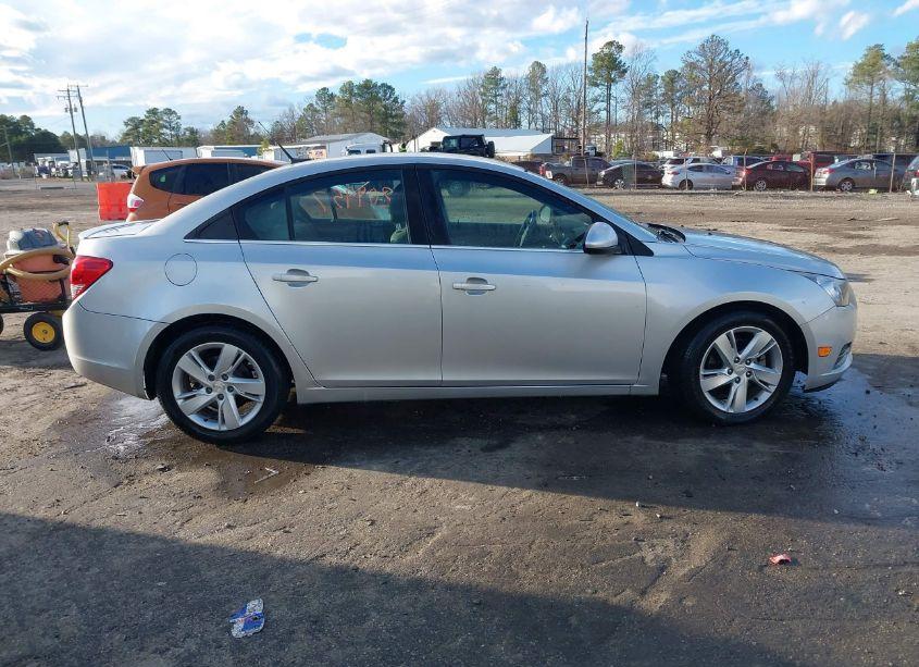 Photo 13 of 2014 Chevrolet Cruze DIESEL (VIN 1G1P75SZ8E7449808)