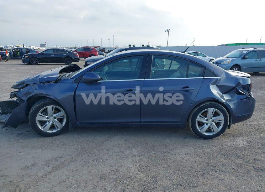 Photo 15 of 2014 Chevrolet Cruze (VIN 1G1P75SZ9E7225933)