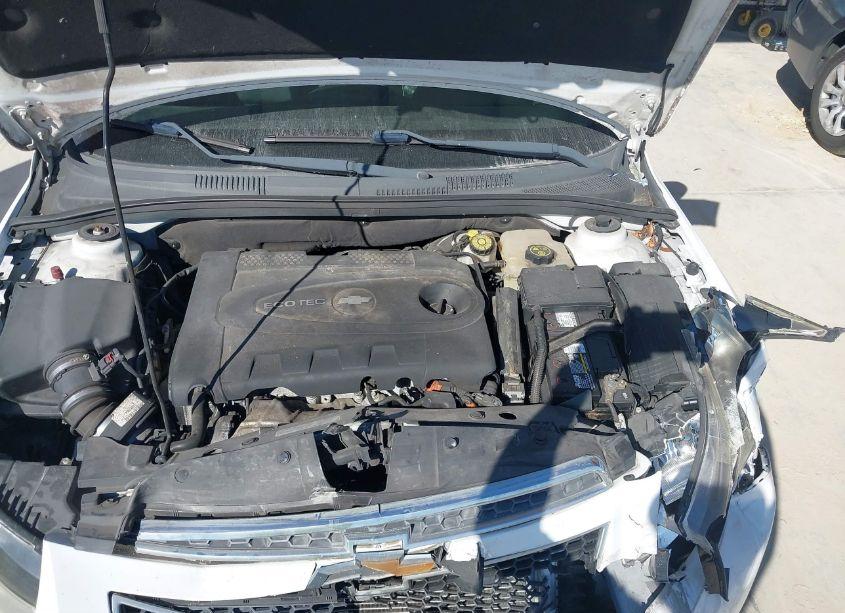 Photo 10 of 2014 Chevrolet Cruze DIESEL (VIN 1G1P75SZXE7257189)
