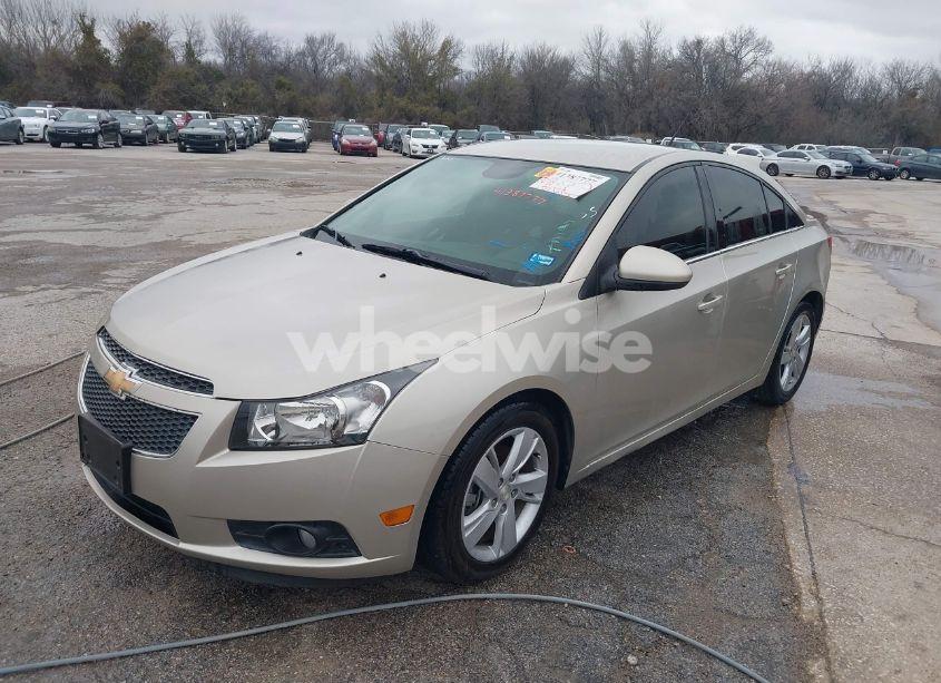 Photo 2 of 2014 Chevrolet Cruze DIESEL (VIN 1G1P75SZXE7266152)