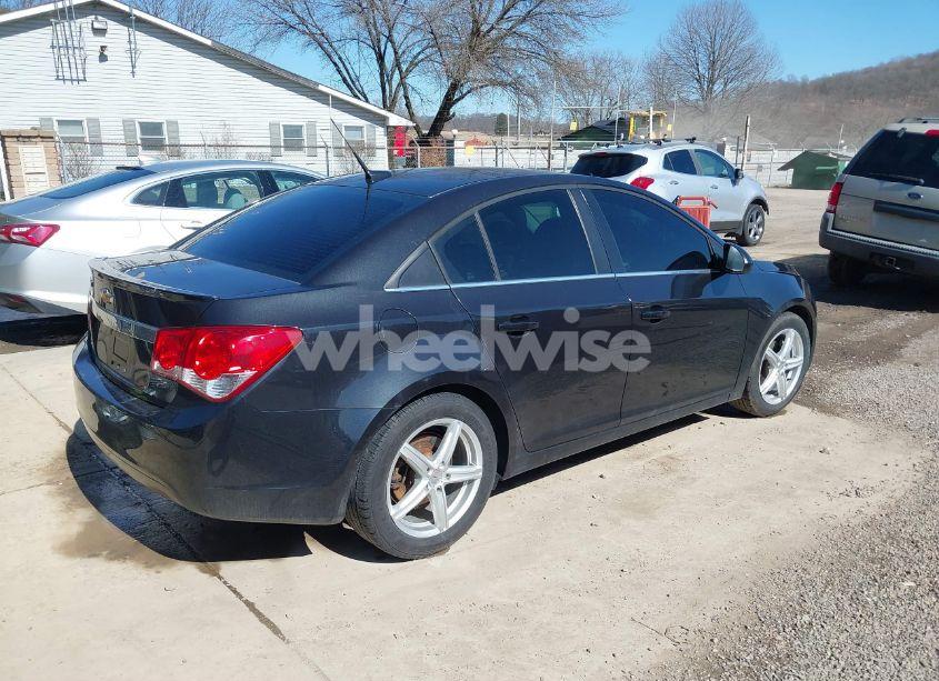 Photo 4 of 2014 Chevrolet Cruze DIESEL (VIN 1G1P75SZXE7324390)