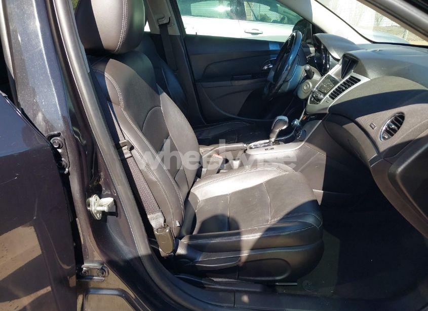 Photo 5 of 2014 Chevrolet Cruze DIESEL (VIN 1G1P75SZXE7324390)