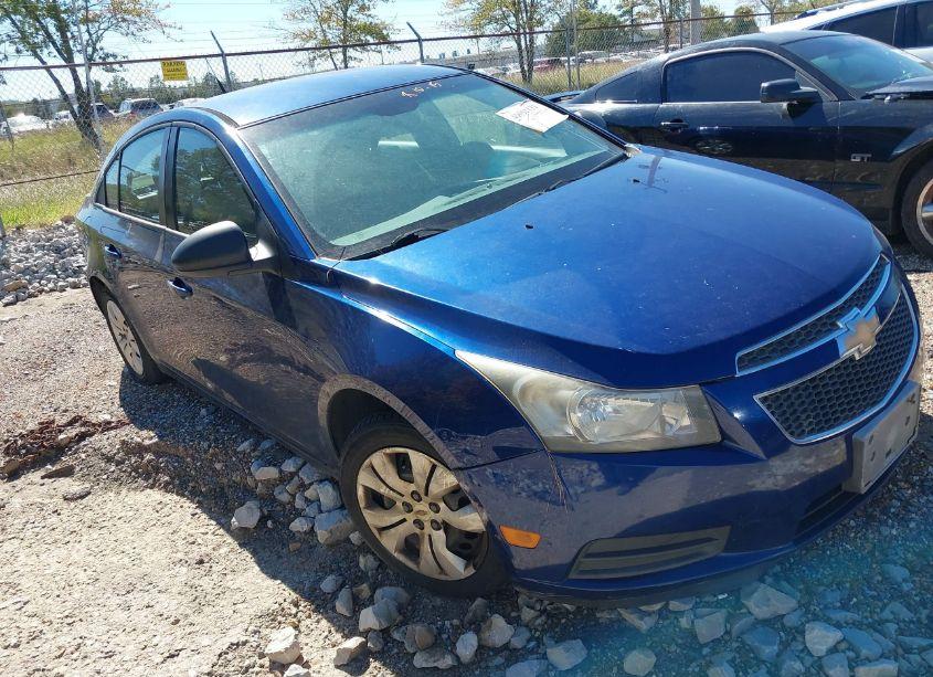 2013 Chevrolet Cruze LS AUTO (VIN 1G1PA5SG0D7107512) main photo