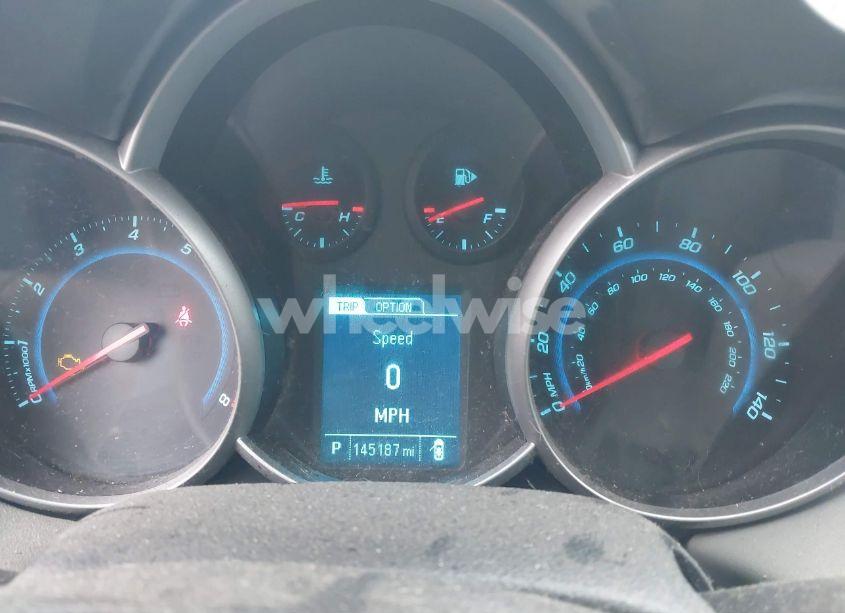 Photo 7 of 2013 Chevrolet Cruze LS AUTO (VIN 1G1PA5SG0D7187247)