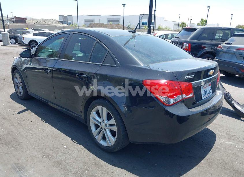 Photo 3 of 2013 Chevrolet Cruze LS AUTO (VIN 1G1PA5SG0D7250220)