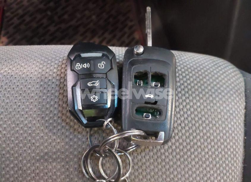 Photo 11 of 2013 Chevrolet Cruze LS AUTO (VIN 1G1PA5SG0D7294900)