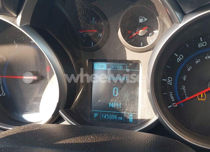 Photo 7 of 2014 Chevrolet Cruze LS AUTO (VIN 1G1PA5SG0E7328254)