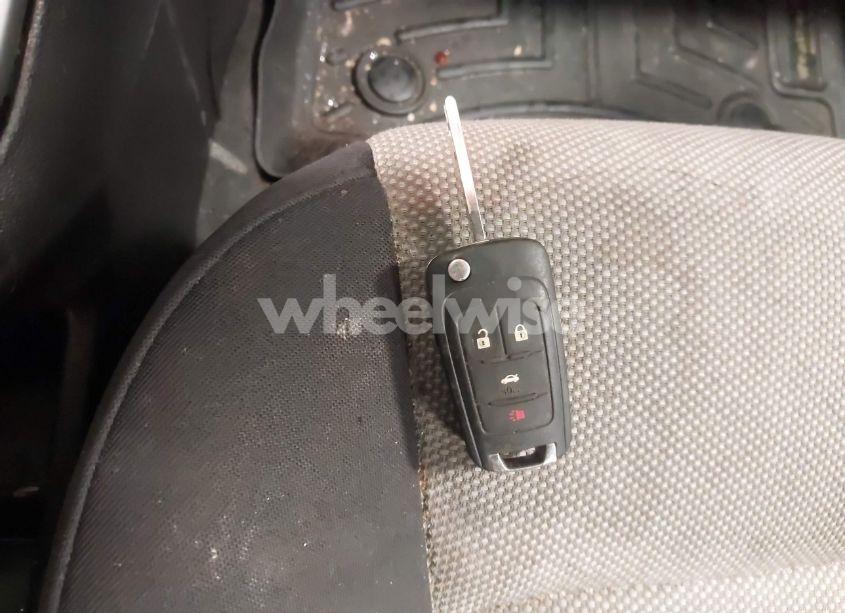 Photo 11 of 2014 Chevrolet Cruze LS AUTO (VIN 1G1PA5SG0E7348780)