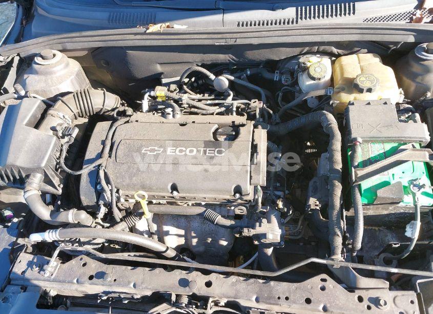 Photo 10 of 2014 Chevrolet Cruze LS AUTO (VIN 1G1PA5SG0E7427026)