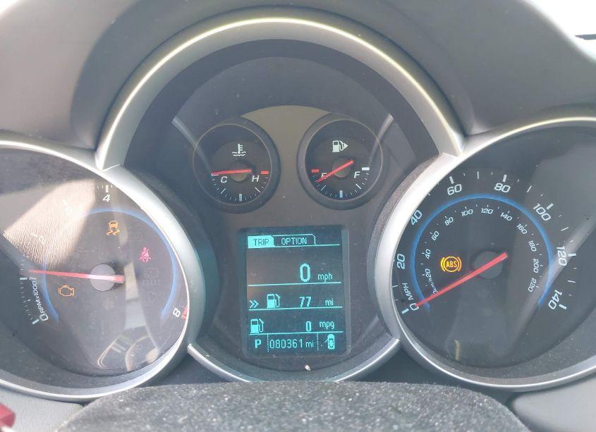 Photo 7 of 2014 Chevrolet Cruze LS AUTO (VIN 1G1PA5SG0E7472063)