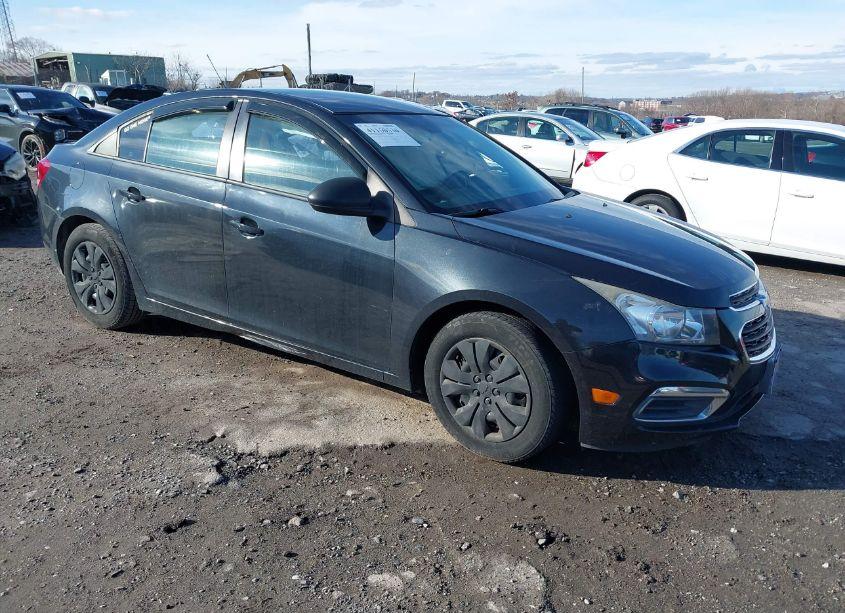 2015 Chevrolet Cruze LS AUTO (VIN 1G1PA5SG0F7114446) main photo