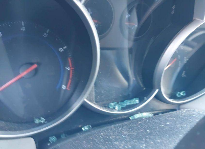 Photo 14 of 2015 Chevrolet Cruze LS AUTO (VIN 1G1PA5SG0F7114446)