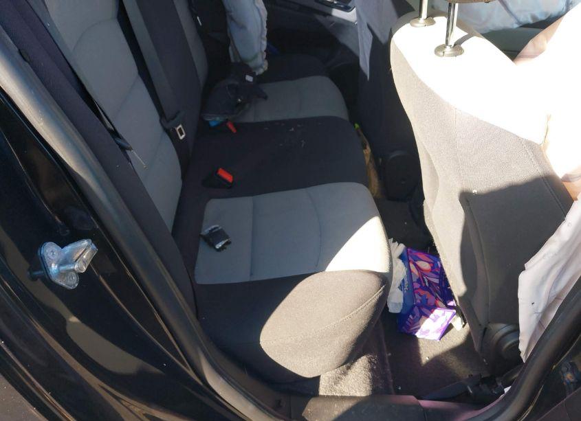 Photo 8 of 2015 Chevrolet Cruze LS AUTO (VIN 1G1PA5SG0F7114446)