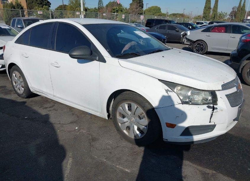 2013 Chevrolet Cruze LS AUTO (VIN 1G1PA5SG1D7107647) main photo