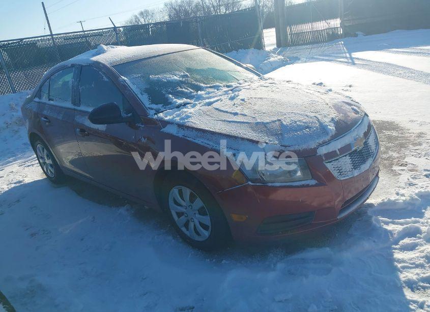 2013 Chevrolet Cruze LS AUTO (VIN 1G1PA5SG1D7200300) main photo