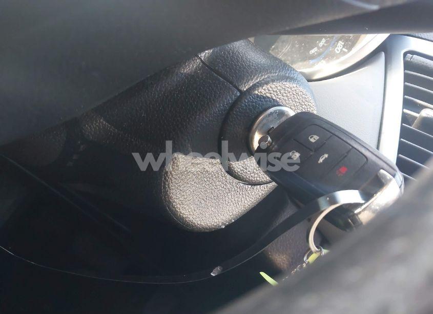 Photo 11 of 2013 Chevrolet Cruze LS AUTO (VIN 1G1PA5SG1D7200300)