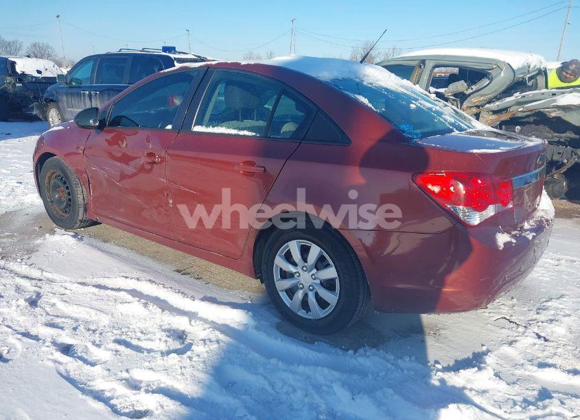 Photo 3 of 2013 Chevrolet Cruze LS AUTO (VIN 1G1PA5SG1D7200300)