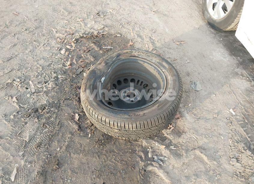 Photo 12 of 2013 Chevrolet Cruze LS AUTO (VIN 1G1PA5SG1D7218098)