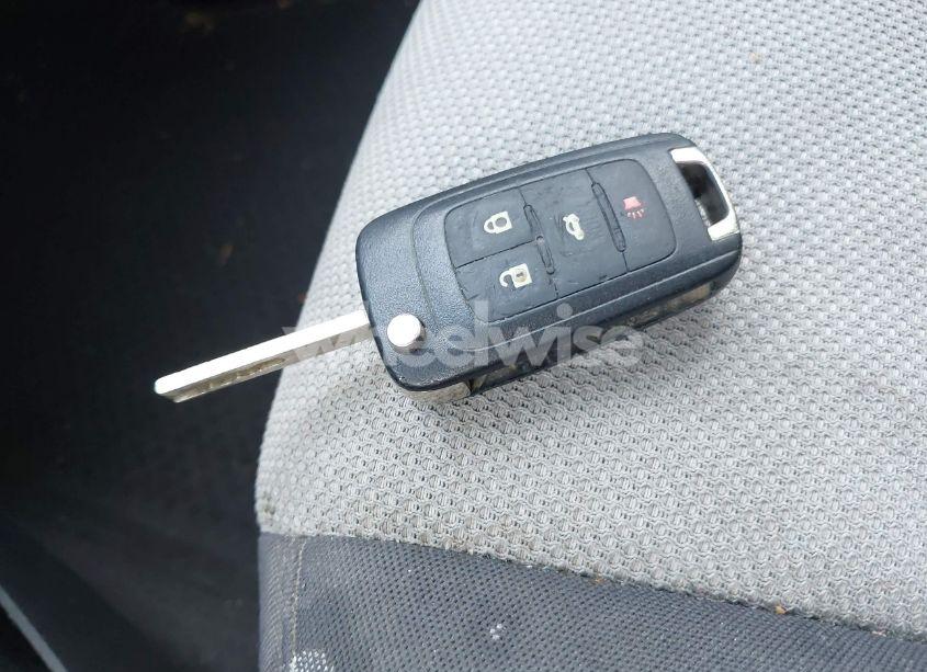 Photo 11 of 2013 Chevrolet Cruze LS AUTO (VIN 1G1PA5SG1D7235841)