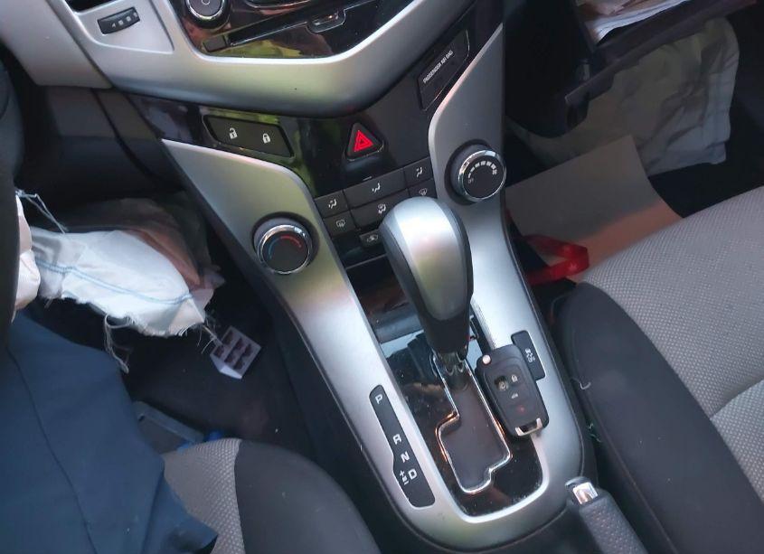 Photo 11 of 2013 Chevrolet Cruze LS AUTO (VIN 1G1PA5SG1D7328276)