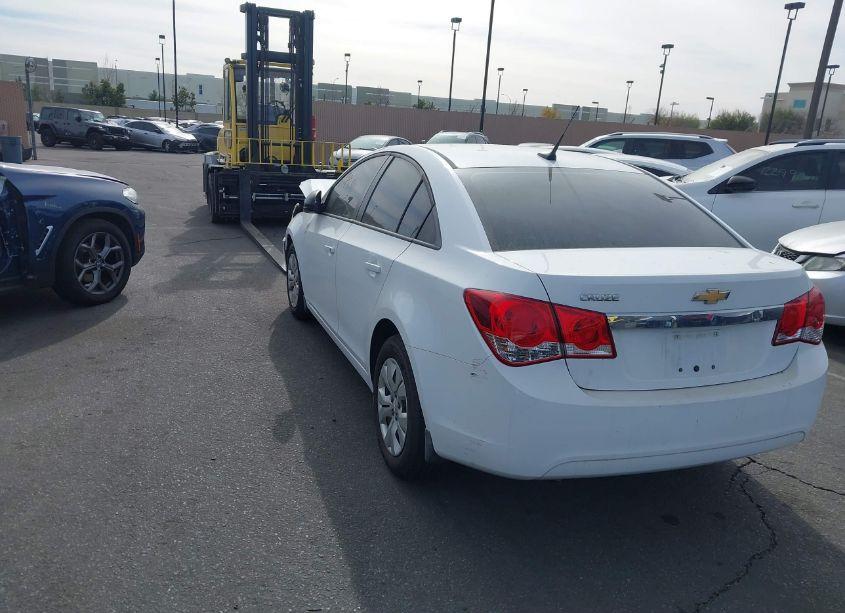 Photo 3 of 2013 Chevrolet Cruze LS AUTO (VIN 1G1PA5SG1D7328276)