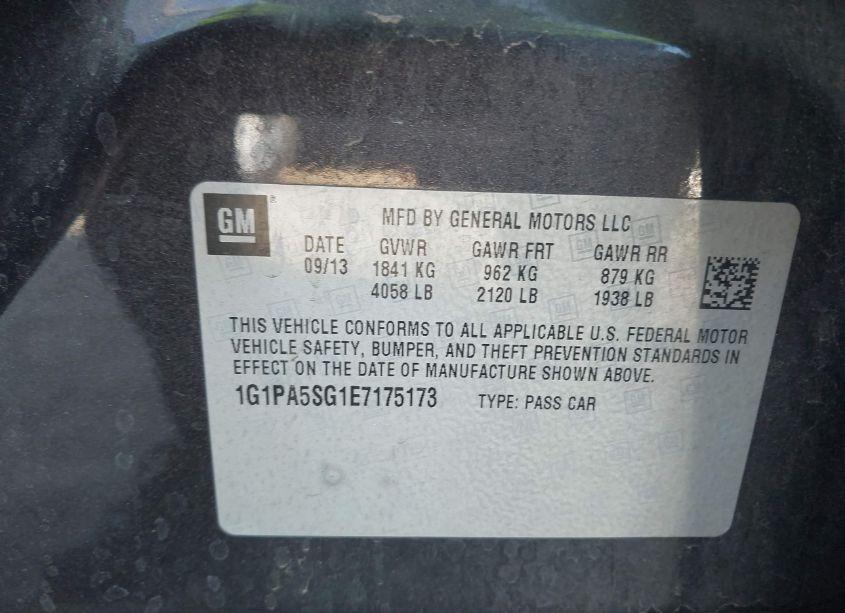 Photo 8 of 2014 Chevrolet Cruze LS AUTO (VIN 1G1PA5SG1E7175173)