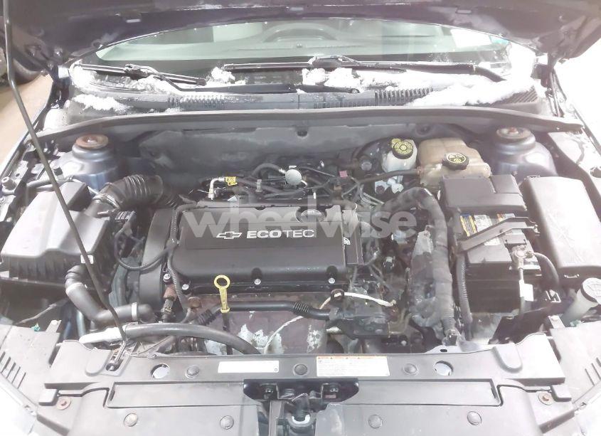 Photo 10 of 2014 Chevrolet Cruze LS AUTO (VIN 1G1PA5SG1E7239423)