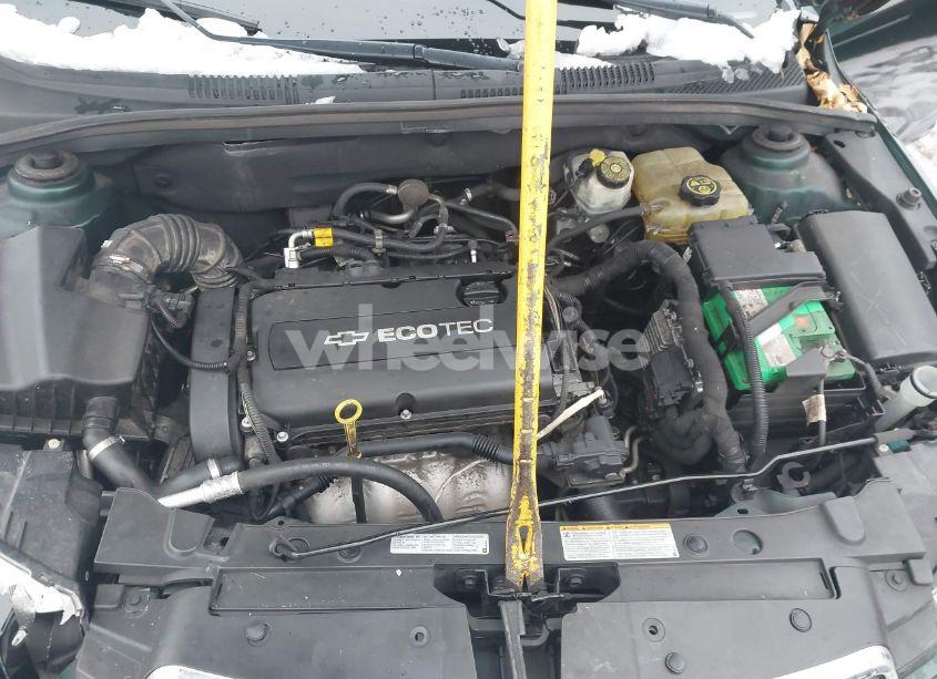 Photo 10 of 2014 Chevrolet Cruze LS AUTO (VIN 1G1PA5SG1E7344642)