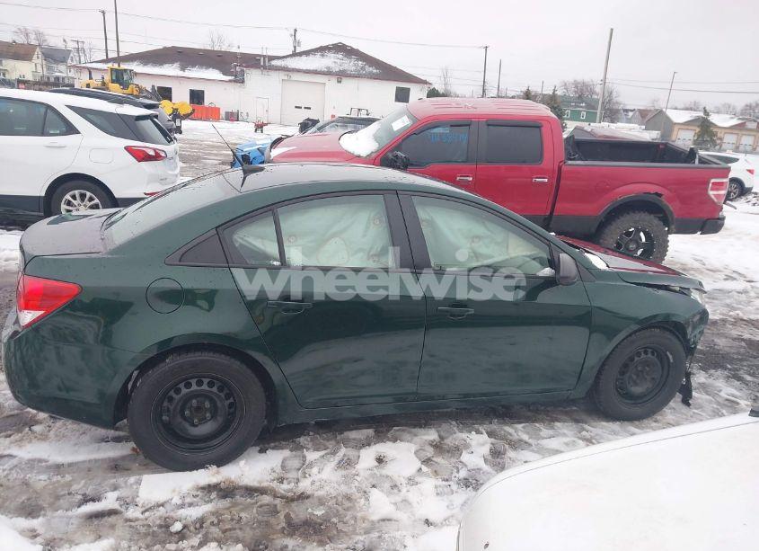 Photo 13 of 2014 Chevrolet Cruze LS AUTO (VIN 1G1PA5SG1E7344642)