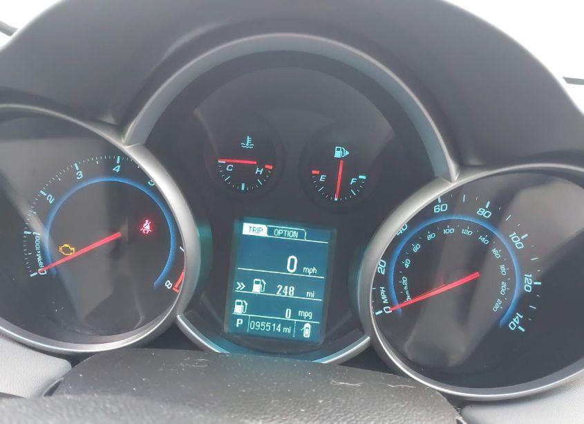 Photo 7 of 2015 Chevrolet Cruze LS AUTO (VIN 1G1PA5SG1F7121843)