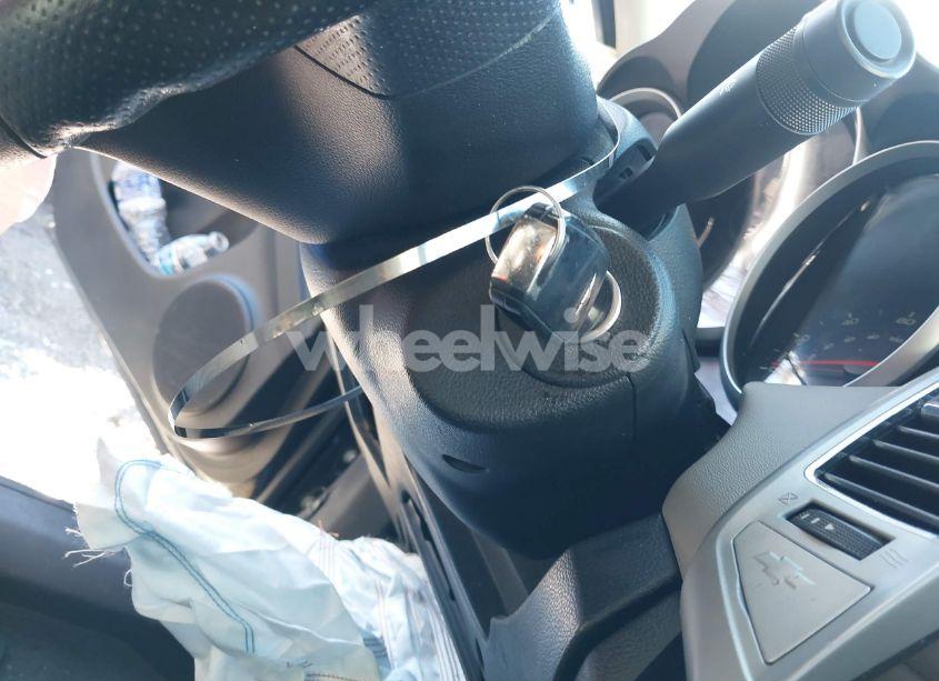 Photo 11 of 2013 Chevrolet Cruze LS AUTO (VIN 1G1PA5SG2D7238781)