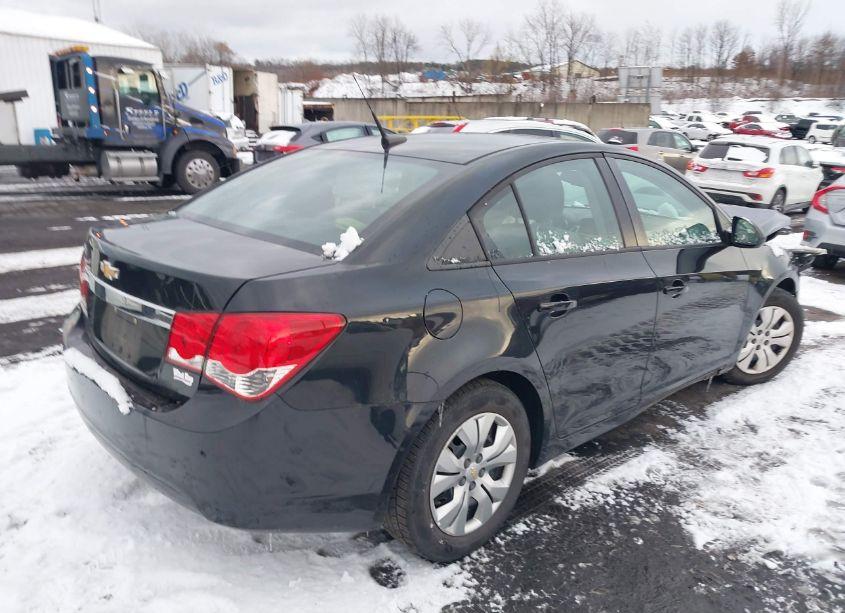 Photo 4 of 2013 Chevrolet Cruze LS AUTO (VIN 1G1PA5SG2D7281288)