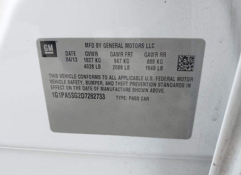 Photo 9 of 2013 Chevrolet Cruze LS AUTO (VIN 1G1PA5SG2D7282733)