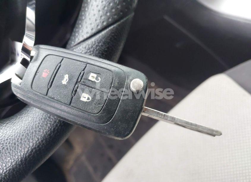 Photo 11 of 2013 Chevrolet Cruze (VIN 1G1PA5SG2D7290931)