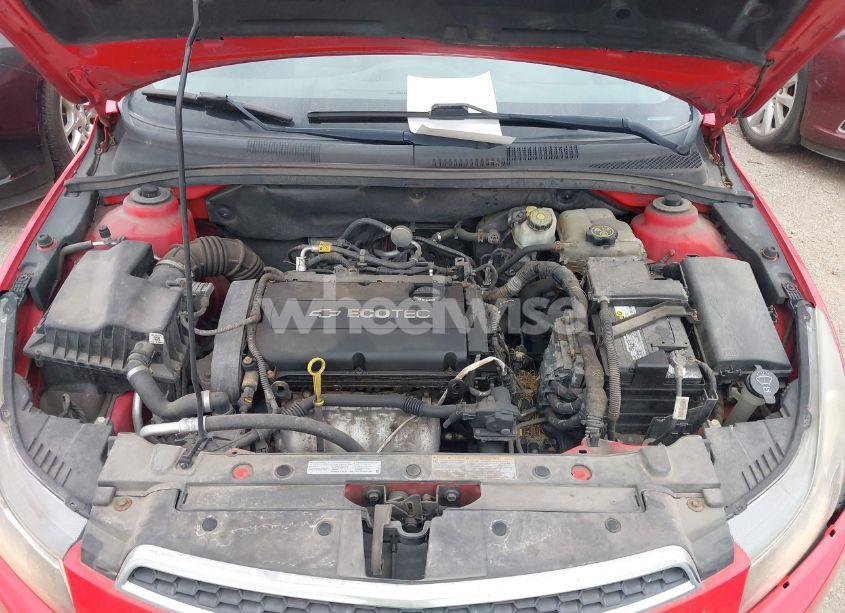 Photo 10 of 2014 Chevrolet Cruze LS AUTO (VIN 1G1PA5SG2E7151755)