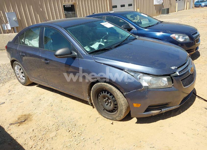 2014 Chevrolet Cruze LS AUTO (VIN 1G1PA5SG2E7166403) main photo