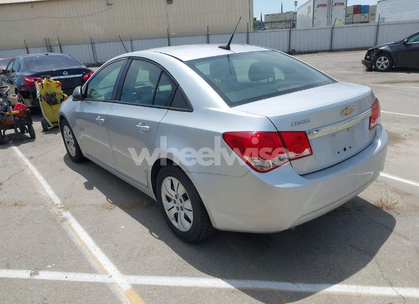 Photo 3 of 2013 Chevrolet Cruze LS AUTO (VIN 1G1PA5SG3D7119833)