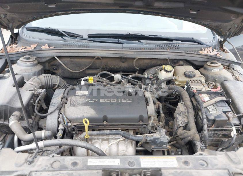 Photo 10 of 2013 Chevrolet Cruze LS AUTO (VIN 1G1PA5SG3D7120013)